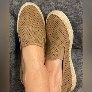 ESPRIT Slip ons. Great condition.